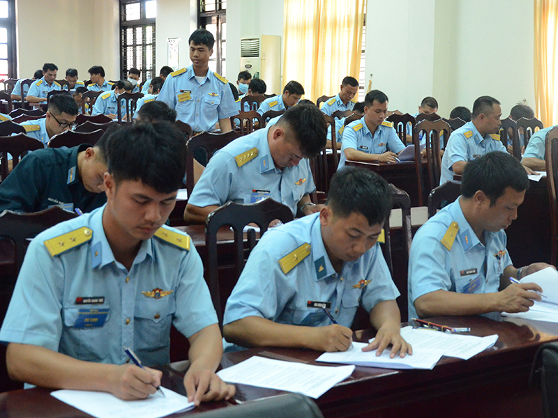 Quân chủng Phòng không - Không quân tổ chức Hội thao phòng cháy chữa cháy, tìm kiếm cứu nạn các đơn vị khu vực miền Trung và miền Nam