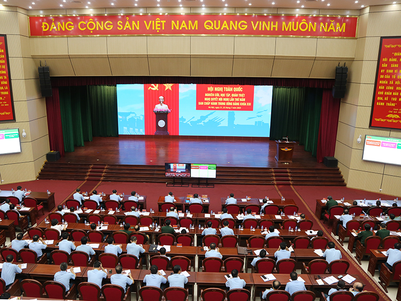 Hội nghị toàn quốc nghiên cứu, học tập, quán triệt Nghị quyết Hội nghị Trung ương 5, khóa XIII