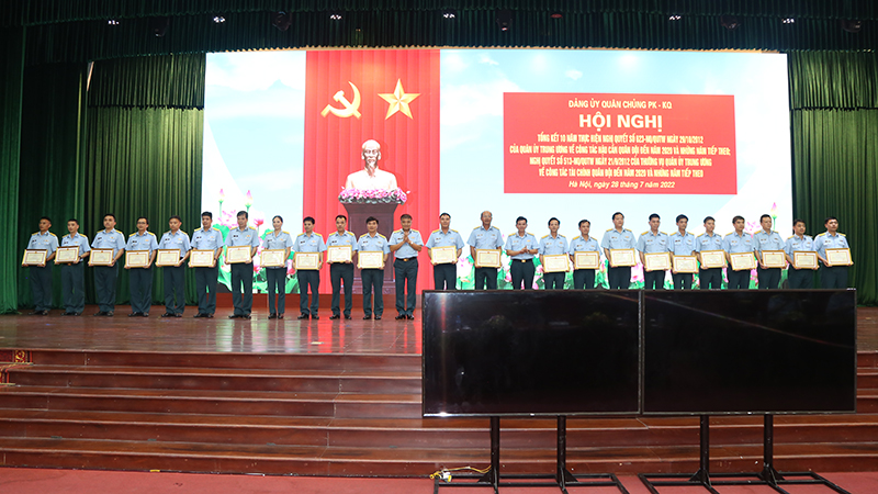 Đảng ủy Quân chủng PK-KQ tổng kết 10 năm thực hiện nghị quyết về công tác hậu cần, tài chính