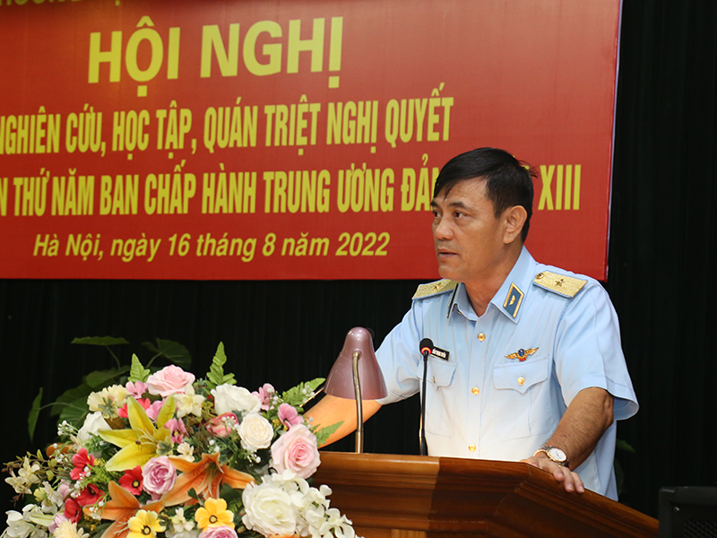 Các cơ quan, đơn vị trong Quân chủng PK-KQ tổ chức học tập, quán triệt Nghị quyết Hội nghị lần thứ năm Ban chấp hành Trung ương Đảng khóa XIII