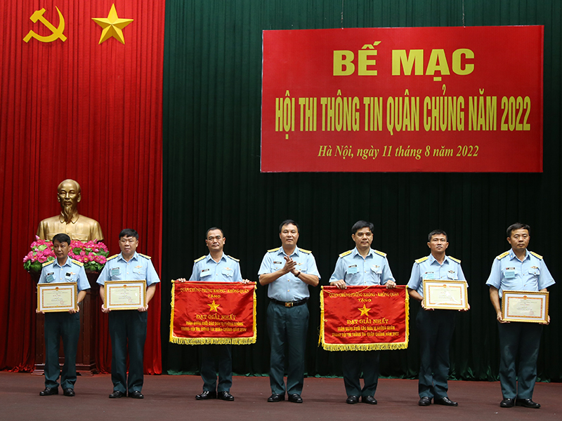 Quân chủng Phòng không - Không quân bế mạc Hội thi Thông tin năm 2022
