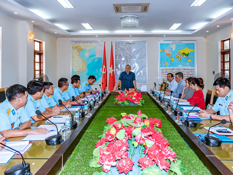 Đoàn công tác Ủy ban Biên giới Quốc gia, Bộ Ngoại giao thăm và làm việc tại Sư đoàn 377