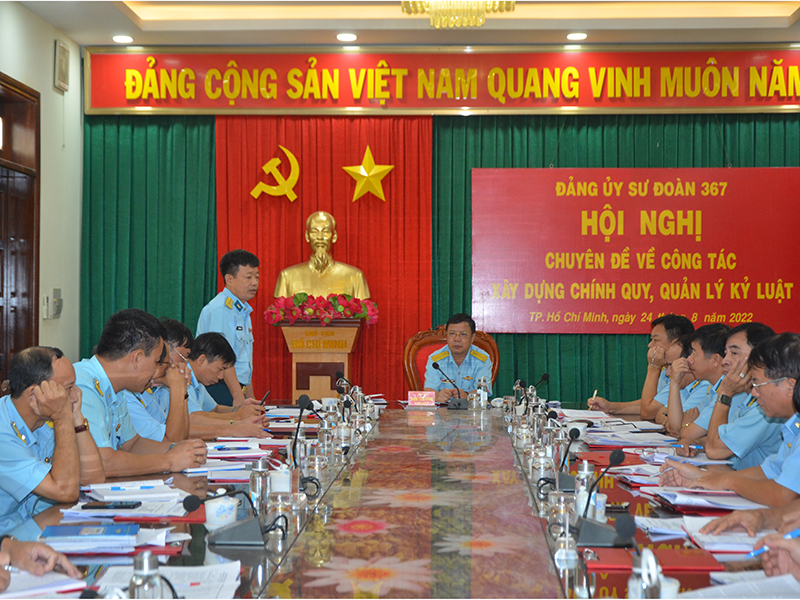 Các đảng ủy trực thuộc Đảng bộ Quân chủng Phòng không - Không quân sinh hoạt chuyên đề về công tác xây dựng chính quy, quản lý kỷ luật
