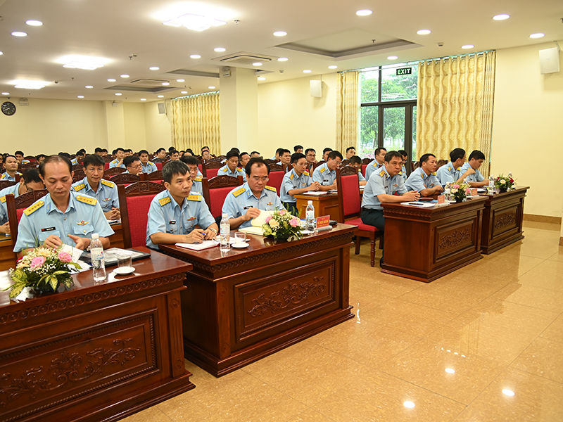 Tập huấn công tác kiểm tra, giám sát và kỷ luật của Đảng trong Đảng bộ Quân chủng PK-KQ năm 2022