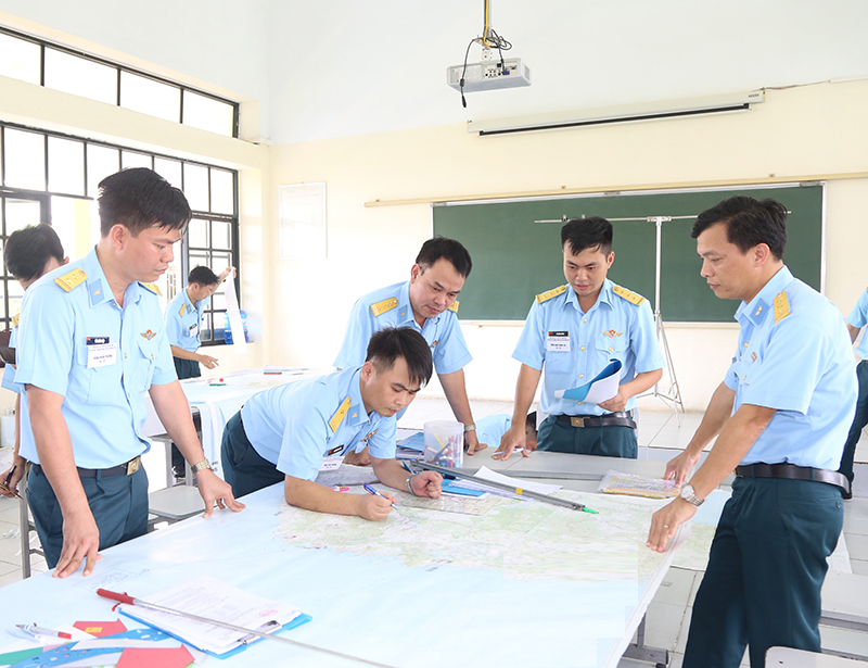 Quân chủng Phòng không-Không quân tổ chức Diễn tập Chỉ huy-Tham mưu kíp chiến đấu sở chỉ huy Trung đoàn Tên lửa năm 2022