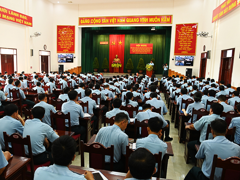 Sư đoàn 375 quán triệt , triển khai thực hiện Chỉ thị 624 của Thường vụ Đảng ủy Quân chủng Phòng không - Không quân