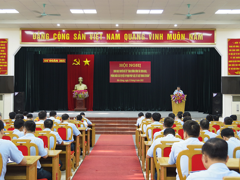 Sư đoàn 365 sinh hoạt chuyên đề về tăng cường công tác xây dựng chính quy, quản lý kỷ luật
