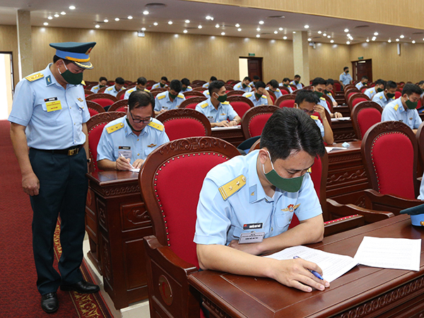 Quân chủng Phòng không - Không quân khai mạc Hội thi cán bộ huấn luyện điều lệnh giỏi năm 2022