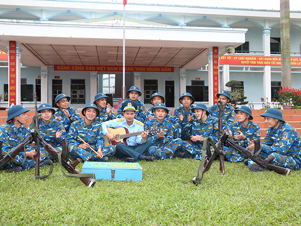 Bài 1: Vai trò, tầm quan trọng của môi trường văn hóa quân sự