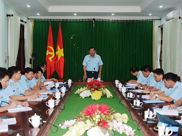 Quân chủng Phòng không - Không quân kiểm tra các nhà máy, kho khu vực phía Nam