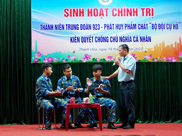 Thanh niên Trung đoàn 923 phát huy phẩm chất “Bộ đội Cụ Hồ”, kiên quyết chống chủ nghĩa cá nhân