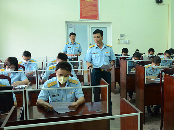 Quân chủng Phòng không - Không quân kiểm tra hoạt động công tác đảng, công tác chính trị các đơn vị khu vực miền Trung
