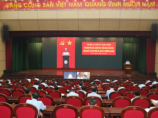 Thường vụ Đảng ủy Quân chủng Phòng không - Không quân phổ biến, quán triệt, triển khai thực hiện nghị quyết của Bộ Chính trị và Quân ủy Trung ương