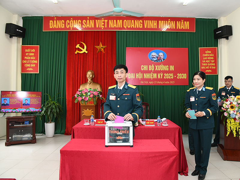 Chi bộ Xưởng in tổ chức Đại hội nhiệm kỳ 2025 - 2030