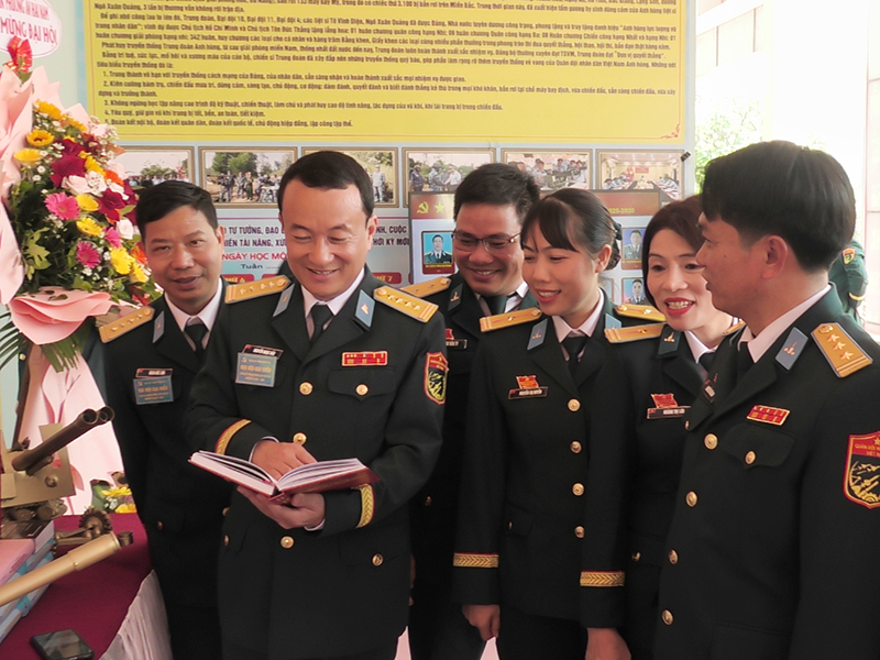 Đảng bộ Trung đoàn 224 tổ chức thành công Đại hội đại biểu lần thứ XXV,  nhiệm kỳ 2025 - 2030