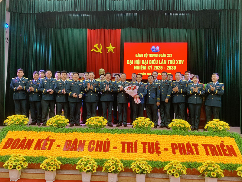 Đảng bộ Trung đoàn 224 tổ chức thành công Đại hội đại biểu lần thứ XXV, nhiệm kỳ 2025 - 2030