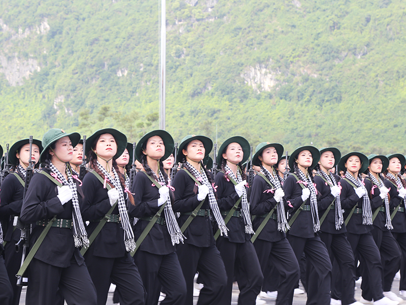 Lực lượng diễu binh, diễu hành tổng hợp luyện lần thứ hai
