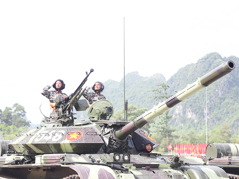 Lực lượng diễu binh, diễu hành tổng hợp luyện lần thứ hai
