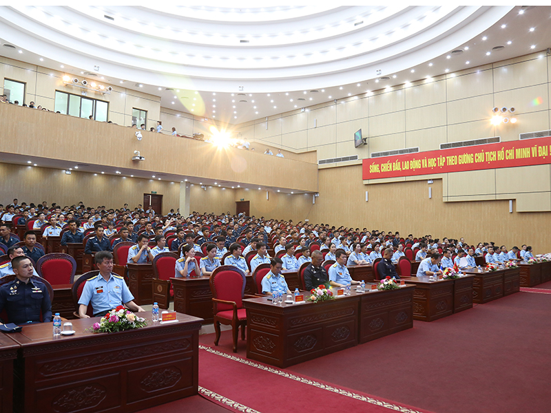 Đoàn Văn công Không quân Hoàng gia Thái Lan giao lưu, biểu diễn tại Quân chủng Phòng Không - Không Quân.