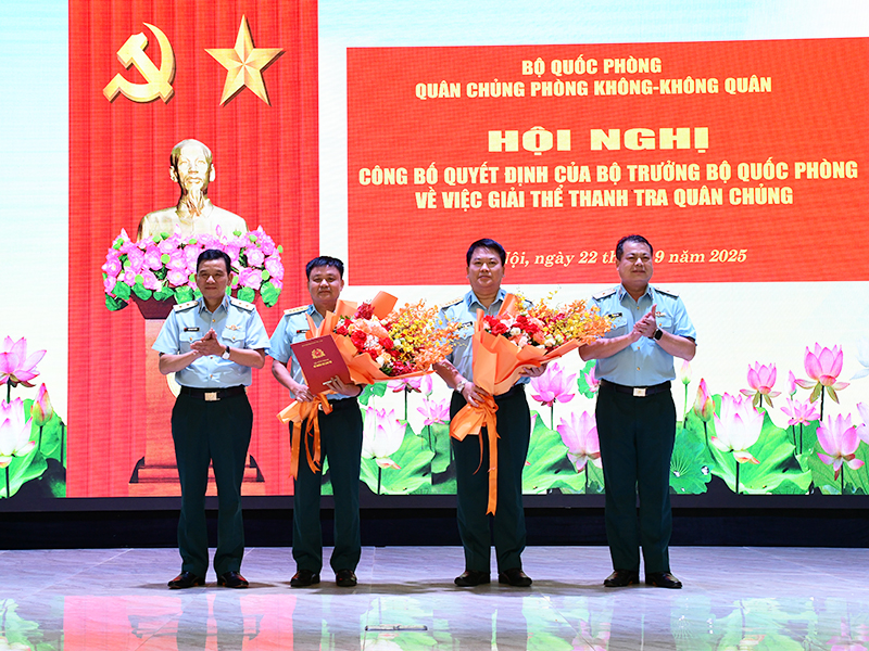 Quân chủng Phòng không - Không quân công bố Quyết định Giải thể cơ quan Thanh tra Quân chủng