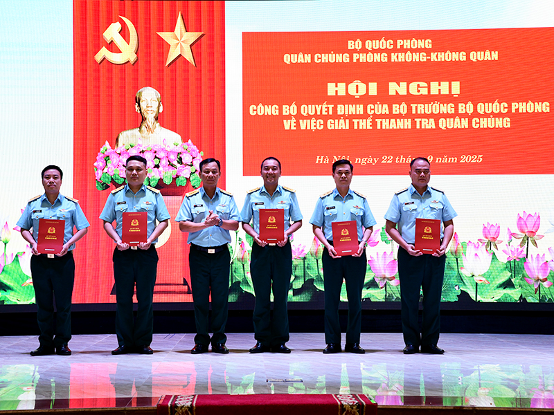 Quân chủng Phòng không - Không quân công bố Quyết định Giải thể cơ quan Thanh tra Quân chủng