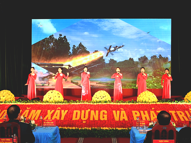 Nh&agrave; m&aacute;y A31 kỷ niệm 60 năm Ng&agrave;y truyền thống v&agrave; đ&oacute;n nhận  Hu&acirc;n chương Bảo vệ Tổ quốc hạng Nhất
