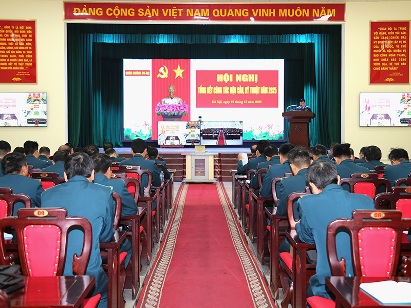 Qu&acirc;n chủng Ph&ograve;ng kh&ocirc;ng - Kh&ocirc;ng qu&acirc;n ho&agrave;n th&agrave;nh to&agrave;n diện c&aacute;c mặt c&ocirc;ng t&aacute;c hậu cần, kỹ thuật năm 2025