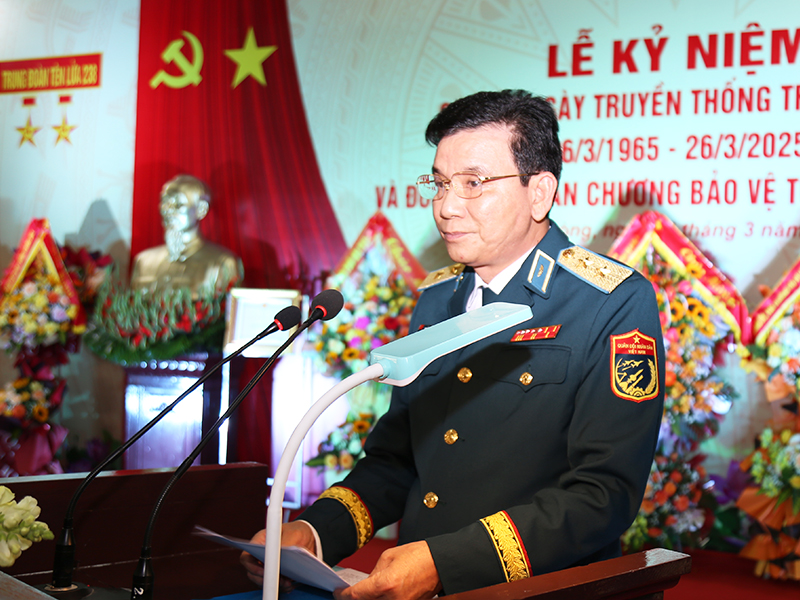 Trung đoàn 238 kỷ niệm 60 năm Ngày truyền thống và đón nhận Huân chương Bảo vệ Tổ quốc hạng Nhì