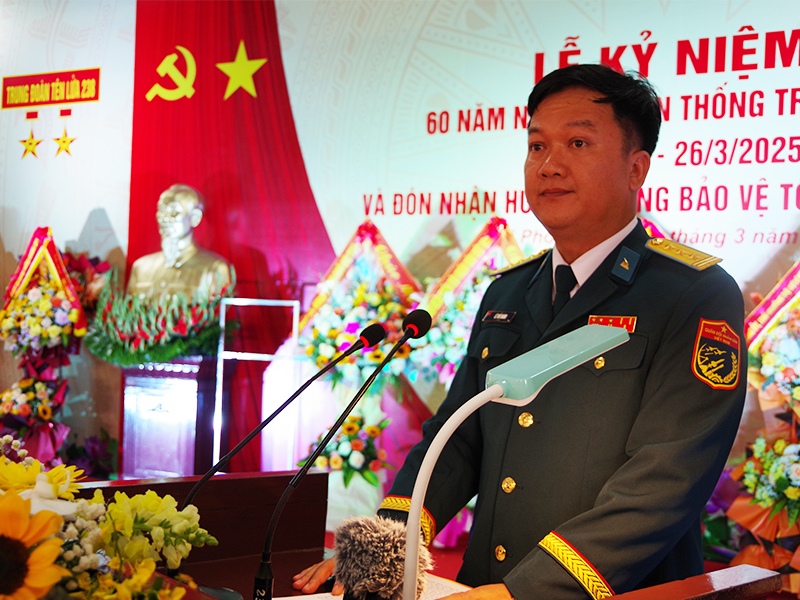 Trung đoàn 238 kỷ niệm 60 năm Ngày truyền thống và đón nhận Huân chương Bảo vệ Tổ quốc hạng Nhì