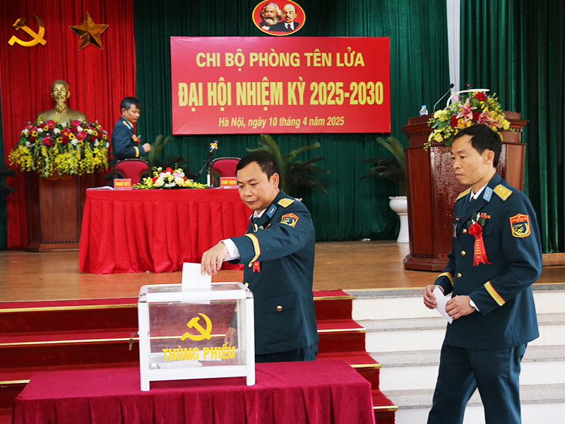 Chi bộ Phòng Tên lửa tổ chức Đại hội nhiệm kỳ 2025-2030