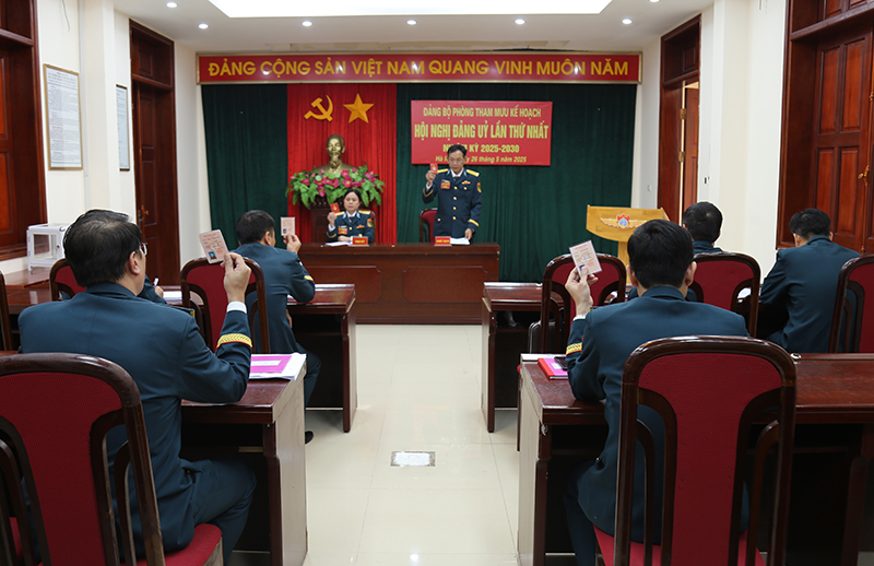 Đảng bộ Phòng Tham mưu Kế hoạch tổ chức thành công Đại hội nhiệm kỳ 2025 - 2030