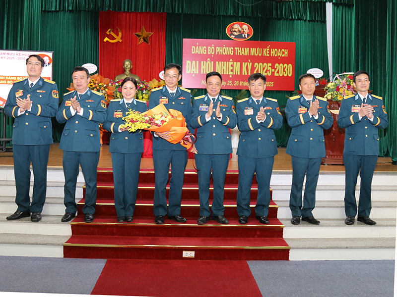 Đảng bộ Phòng Tham mưu Kế hoạch tổ chức thành công Đại hội nhiệm kỳ 2025 - 2030