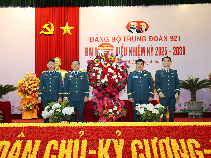 Đảng bộ Trung đoàn 921 tổ chức thành công Đại hội đại biểu làm trước