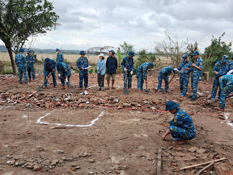 Sư đoàn 375 khởi công xây dựng nhà xây dựng nhà hỗ trợ các hộ dân bị thiệt hại sau lũ lụt