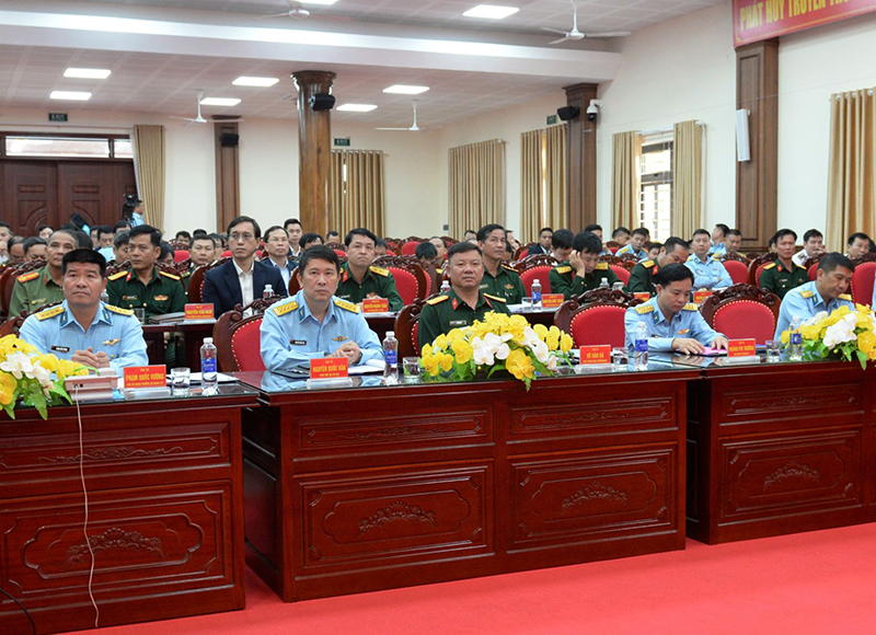 Các đơn vị trên địa bàn miền Trung - Tây Nguyên tổng kết công tác quản lý vùng trời, quản lý điều hành bay năm 2025