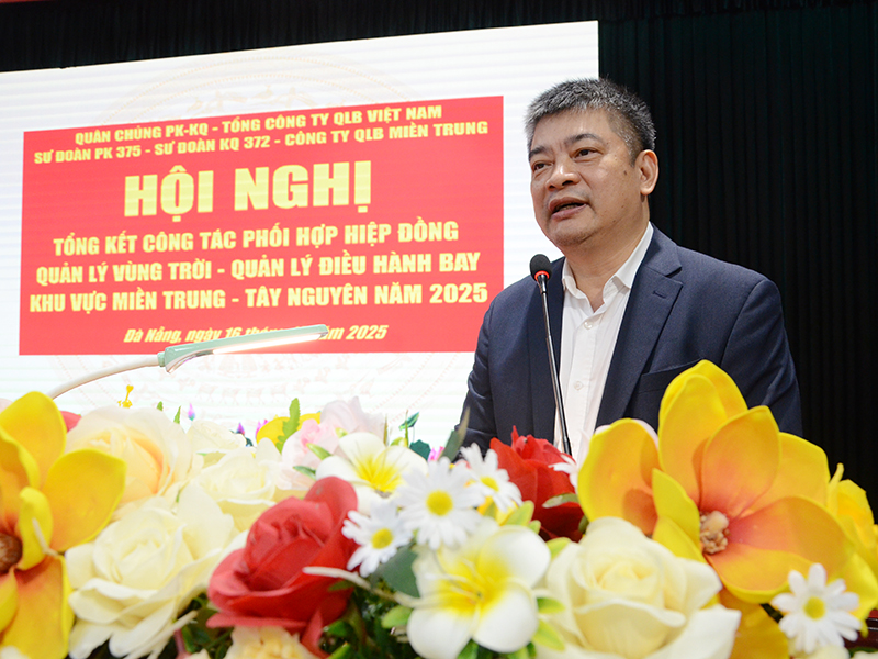 Các đơn vị trên địa bàn miền Trung - Tây Nguyên tổng kết công tác quản lý vùng trời, quản lý điều hành bay năm 2025