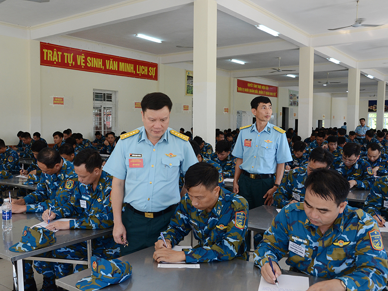 Quân chủng Phòng không - Không quân khai mạc diễn tập kíp chiến đấu sở chỉ huy trung đoàn tên lửa phòng không
