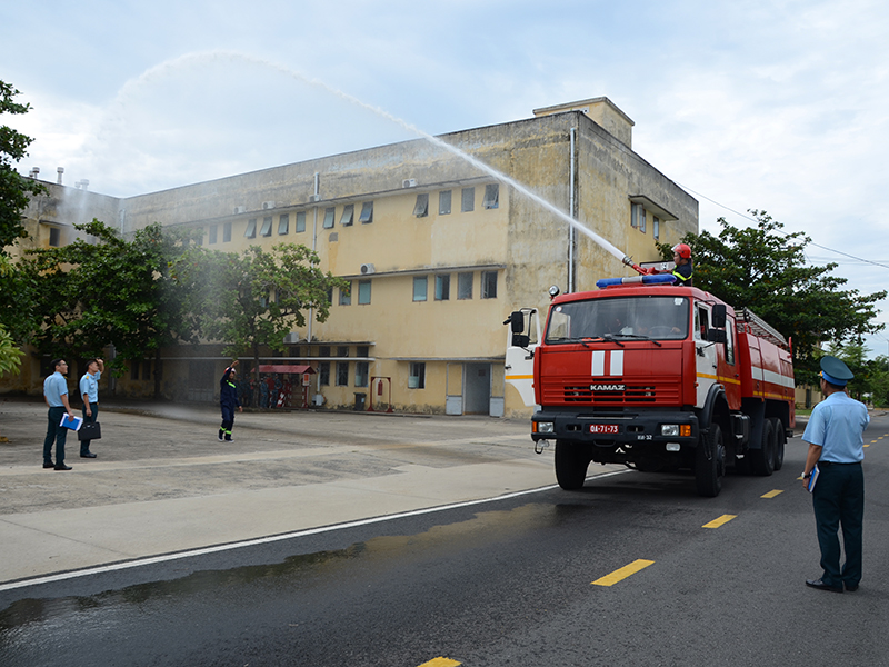 Quân chủng Phòng không - Không quân kiểm tra xây dựng đơn vị vững mạnh toàn diện “mẫu mực, tiêu biểu” các đơn vị khu vực miền Trung