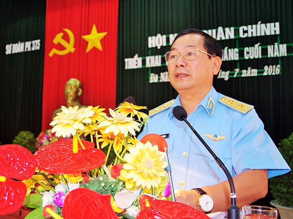 Tư lệnh Quân chủng dự hội nghị và kiểm tra các đơn vị khu vực miền Trung