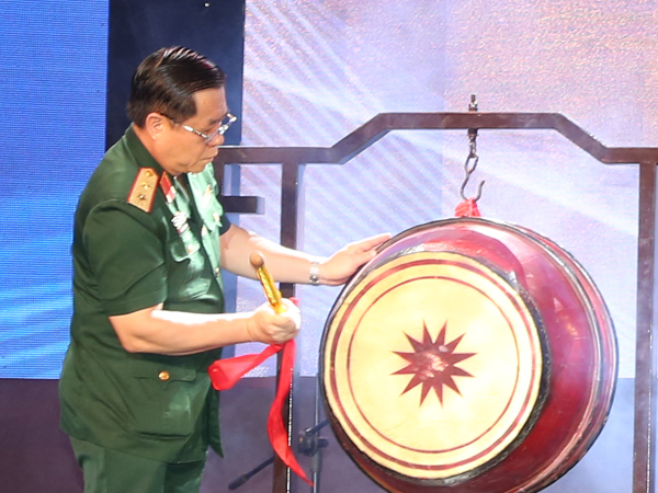 Khai mạc Liên hoan Truyền hình toàn quân lần thứ XI