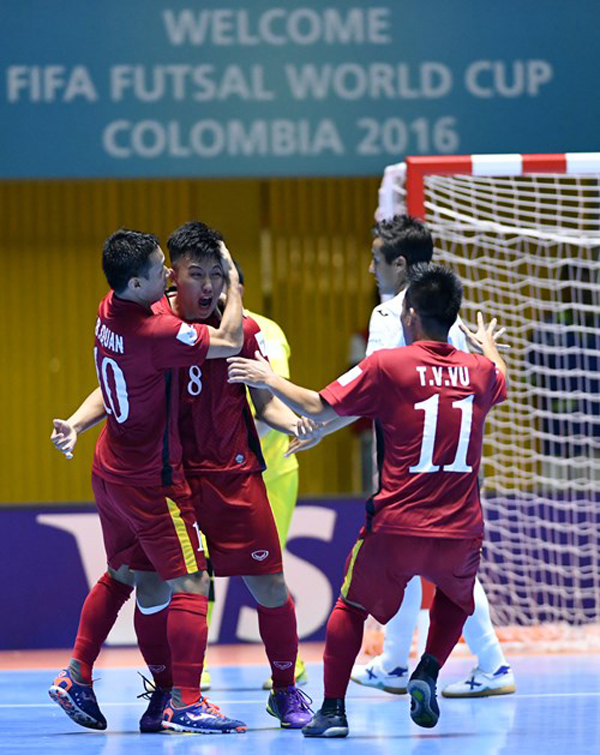 Việt Nam có chiến thắng lịch sử tại giải FIFA Futsal World Cup 2016