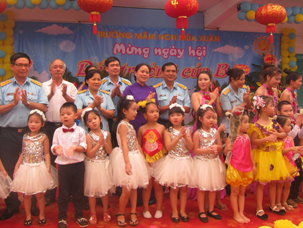 Trường Mầm non Mùa Xuân và Trường Mầm non Hoa Mai khai giảng năm học 2016-2017