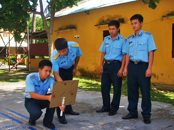 Trung đoàn 930 nâng cao chất lượng huấn luyện học viên phi công