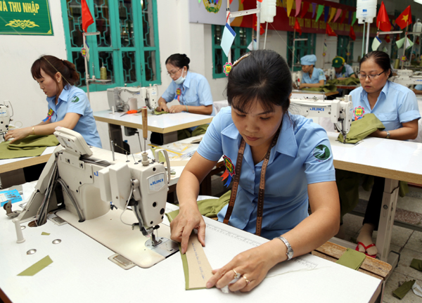 Cả 4 thí sinh của Công ty cổ phần May X19 đạt danh hiệu