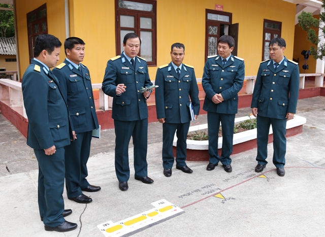 Trung đoàn 927 (Sư đoàn 371) tổ chức thành công ban bay cán bộ trên máy bay Su-30MK2