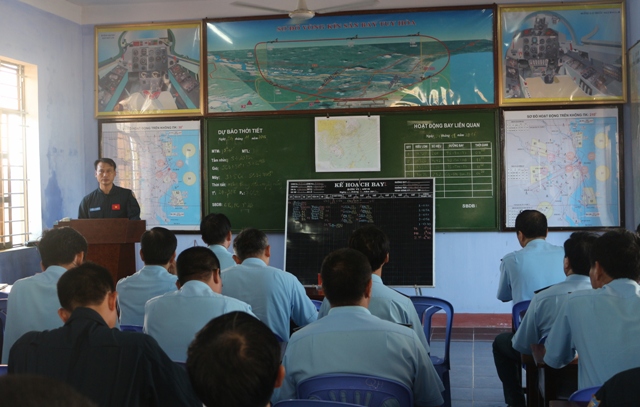 Trường Sĩ quan Không quân tổ chức thành công ban bay mẫu tại Trung đoàn 910