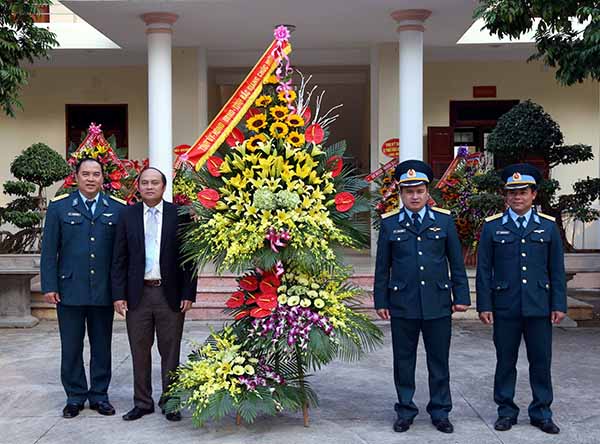 Trung đoàn 927 (Sư đoàn 371) gặp mặt đoàn kết quân - dân trên địa bàn đóng quân