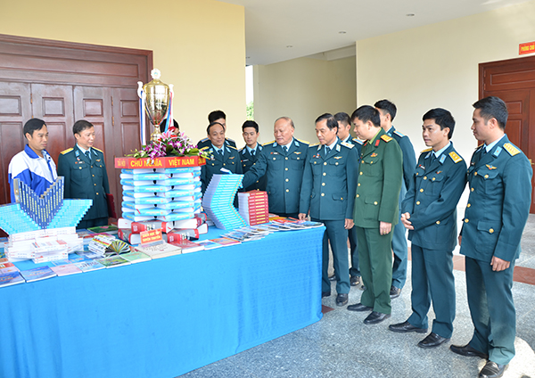 Đoàn Cơ sở Tiểu đoàn 5 (Học viện PK-KQ) phát động đợt thi đua cao điểm