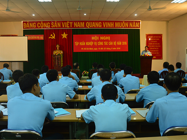 Quân chủng PK-KQ tổ chức tập huấn nghiệp vụ công tác cán bộ