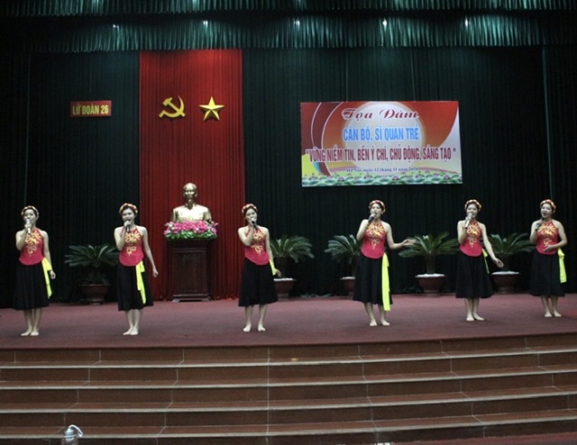 Lữ đoàn 26 tổ chức Tọa đàm “Cán bộ, sĩ quan trẻ vững niềm tin, bền ý chí, chủ động, sáng tạo”